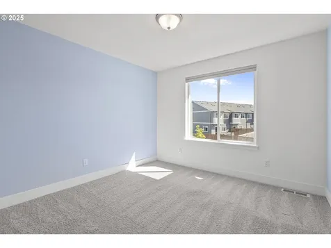 1565 S Quartz Drive Cornelius OR 97113