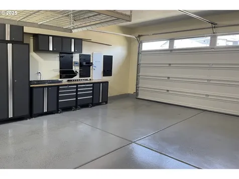 1565 S Quartz Drive Cornelius OR 97113