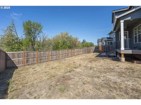 1565 S Quartz Drive Cornelius OR 97113