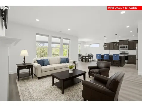 1565 S Quartz Drive Cornelius OR 97113