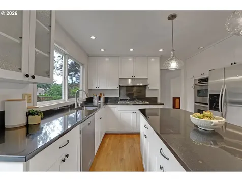 6730 SW Preslynn Drive Portland OR 97225