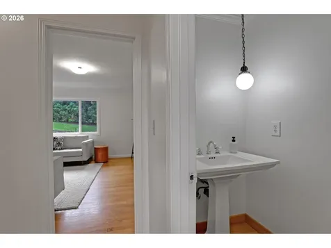 6730 SW Preslynn Drive Portland OR 97225