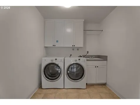 6730 SW Preslynn Drive Portland OR 97225