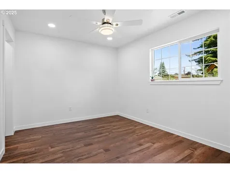 514 Hood Court Molalla OR 97038