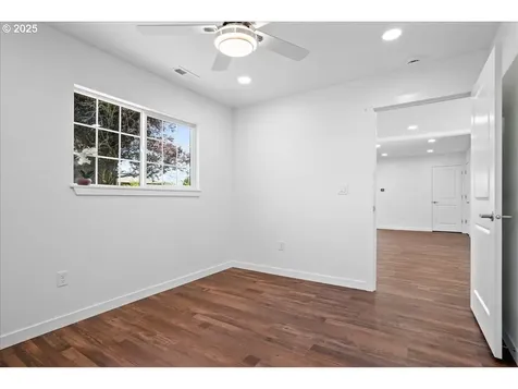 514 Hood Court Molalla OR 97038