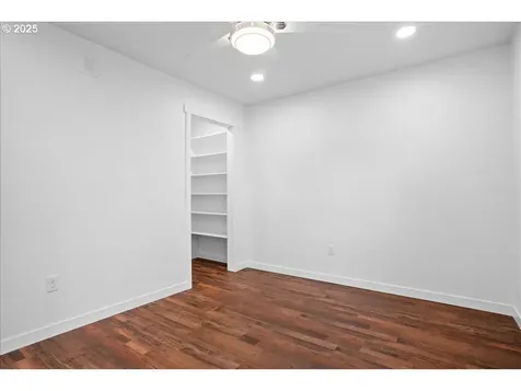 514 Hood Court Molalla OR 97038