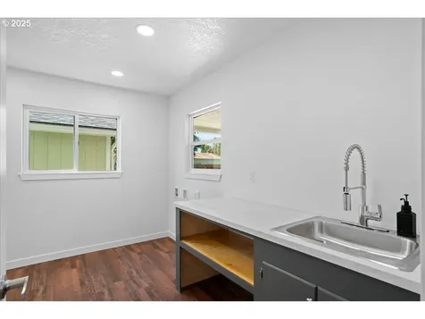 514 Hood Court Molalla OR 97038
