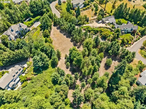 E 43rd-parcel 2 Eugene OR 97403