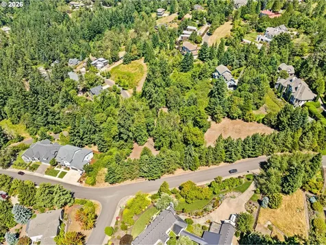 E 43rd-parcel 2 Eugene OR 97403