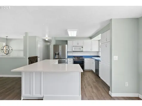 21423 NE 68th Street Vancouver WA 98682