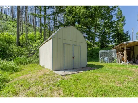 142 Evergreen Springs Lane Idleyld Park OR 97447
