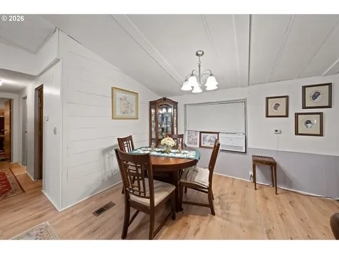 142 Evergreen Springs Lane Idleyld Park OR 97447