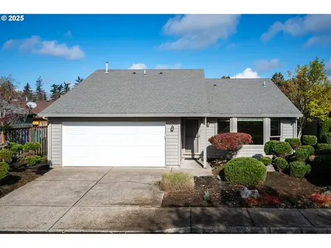 15801 NE Sacramento Street Portland OR 97230