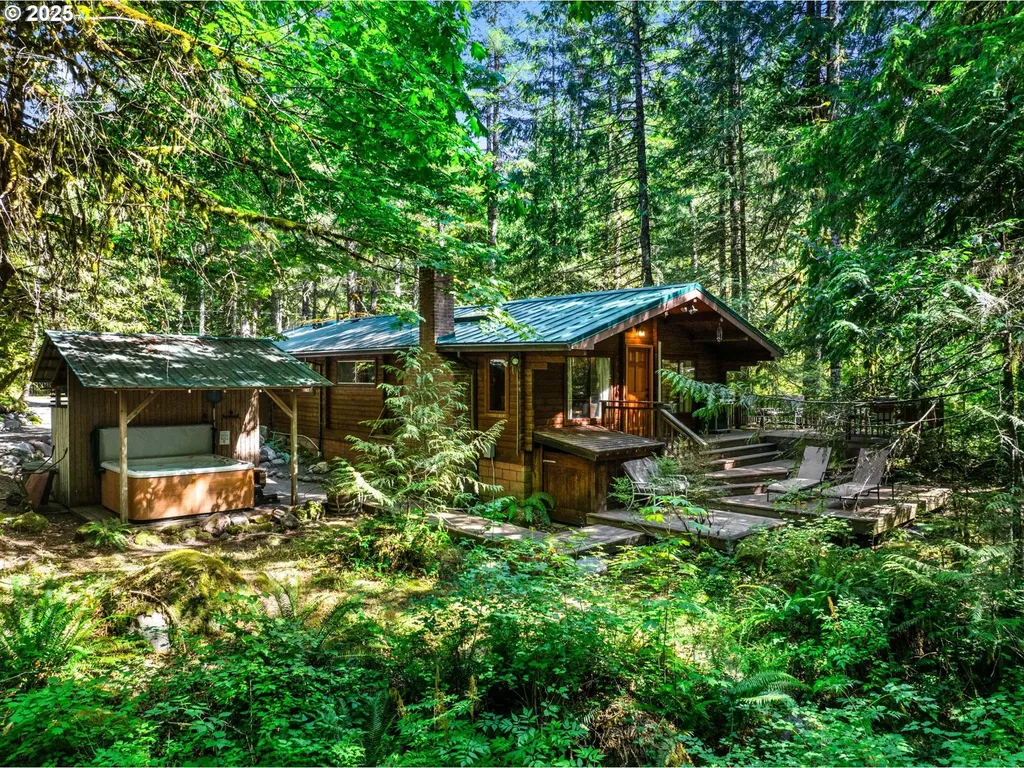 22505 E Lolo Pass Road Rhododendron OR 97049