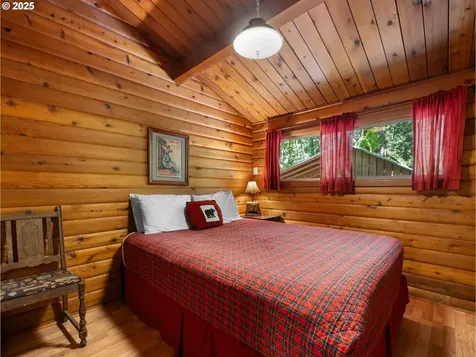 22505 E Lolo Pass Road Rhododendron OR 97049