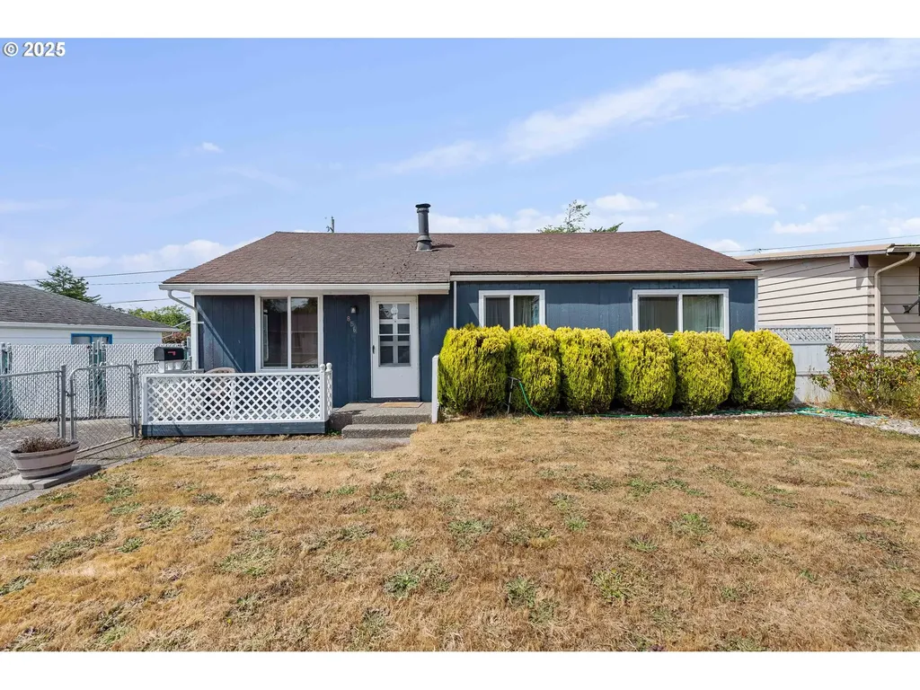 856 Pacific Avenue Coos Bay OR 97420