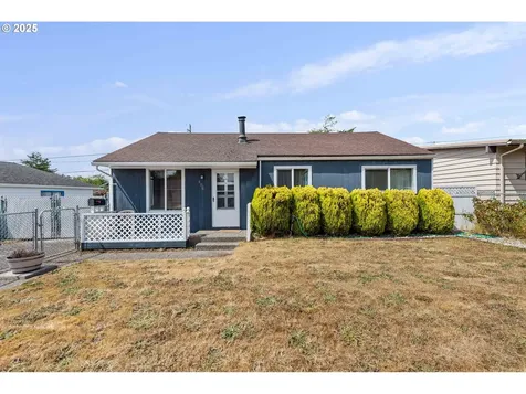 856 Pacific Avenue Coos Bay OR 97420