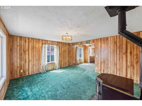 856 Pacific Avenue Coos Bay OR 97420