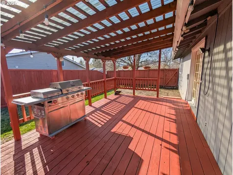 809 N 8th Avenue Elgin OR 97827