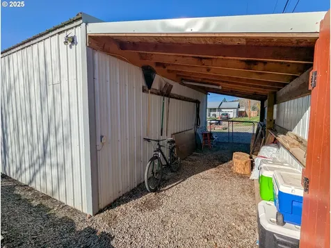 809 N 8th Avenue Elgin OR 97827