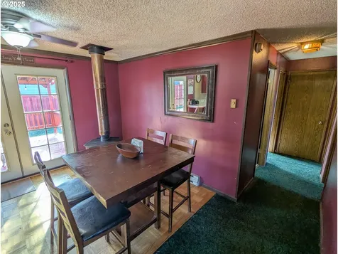 809 N 8th Avenue Elgin OR 97827