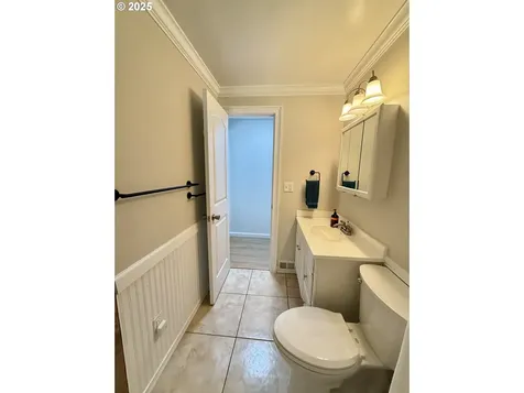 1206 Iris Street Brookings OR 97415