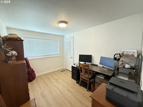 1206 Iris Street Brookings OR 97415