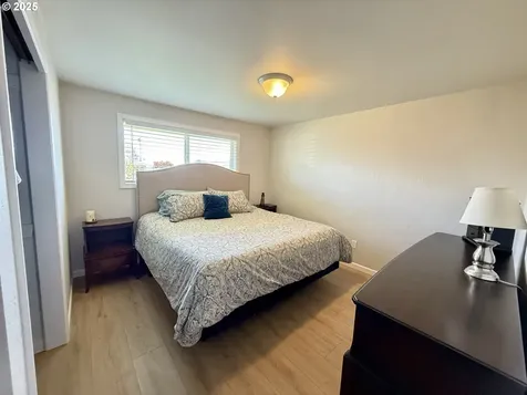 1206 Iris Street Brookings OR 97415
