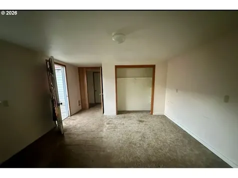 302 S 10th Street Coos Bay OR 97420