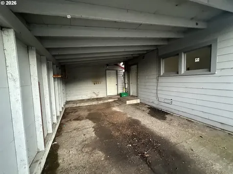 302 S 10th Street Coos Bay OR 97420