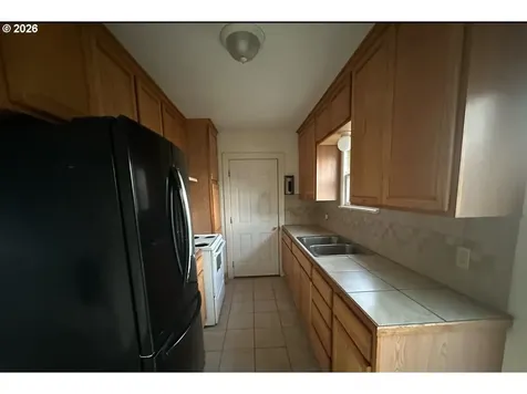 302 S 10th Street Coos Bay OR 97420