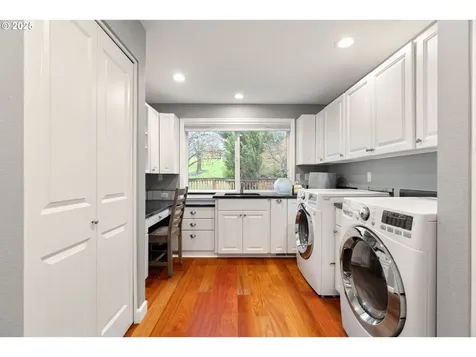 7028 SW Arranmore Way Portland OR 97223