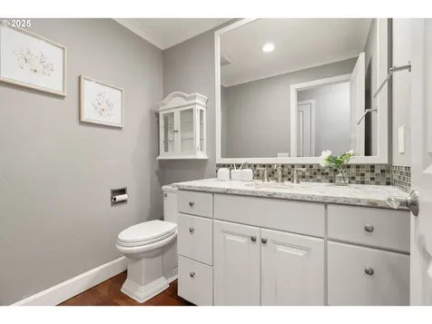7028 SW Arranmore Way Portland OR 97223