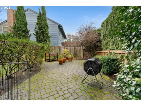 7028 SW Arranmore Way Portland OR 97223