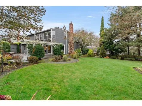 7028 SW Arranmore Way Portland OR 97223
