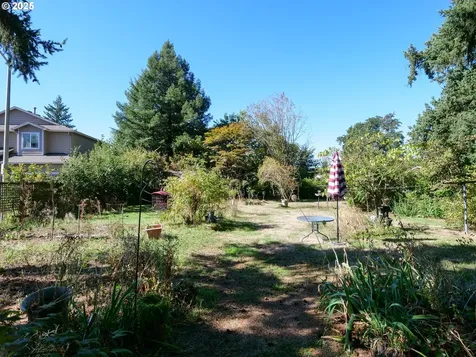 1801 SE 176th Avenue Portland OR 97233