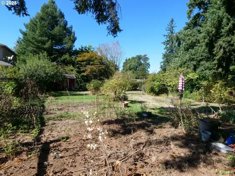 1801 SE 176th Avenue Portland OR 97233