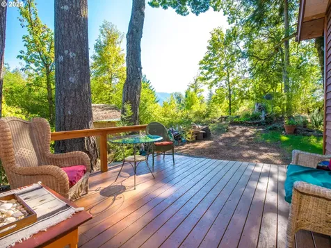 330 NW Kanaka Creek Road Stevenson WA 98648