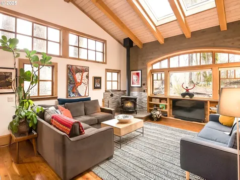 330 NW Kanaka Creek Road Stevenson WA 98648