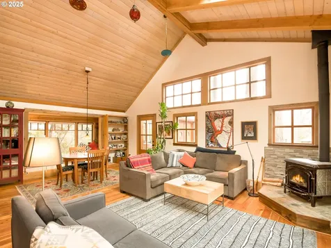 330 NW Kanaka Creek Road Stevenson WA 98648