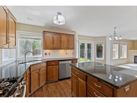 215 NW 150th Way Vancouver WA 98685