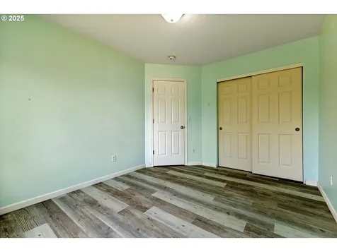 215 NW 150th Way Vancouver WA 98685