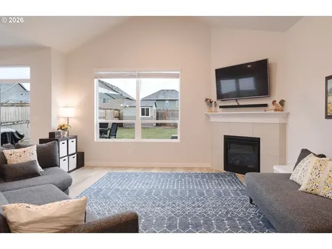 1746 N Millican Creek Street Lafayette OR 97127