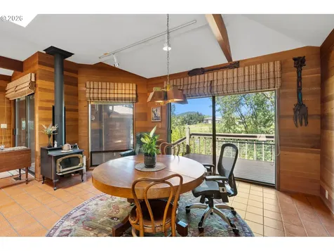 1346 Fisher Road Roseburg OR 97471
