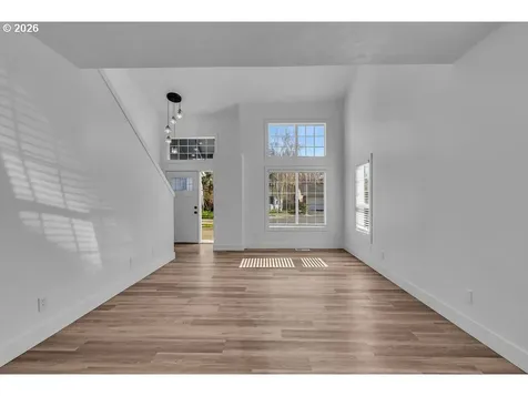 2427 Exmoor Court SE Salem OR 97317