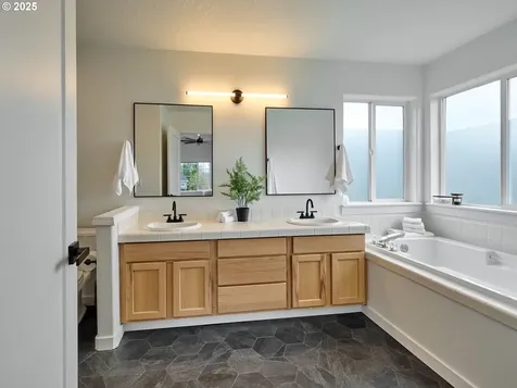 12690 SW 159th Court Beaverton OR 97007