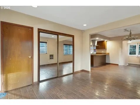 3330 SW 87th Avenue Portland OR 97225