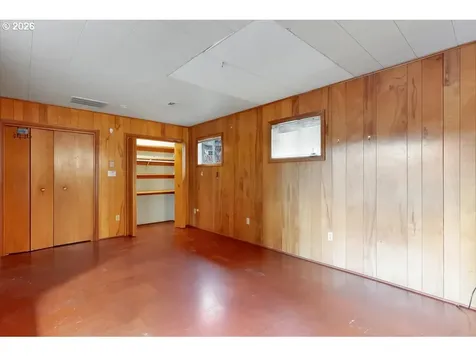 3330 SW 87th Avenue Portland OR 97225