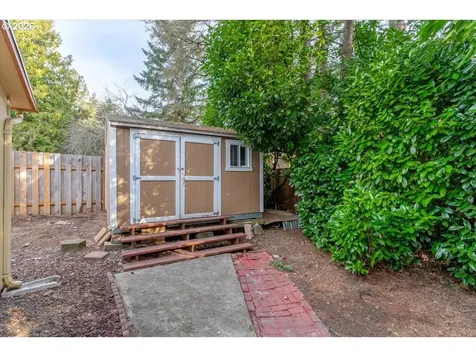 3330 SW 87th Avenue Portland OR 97225