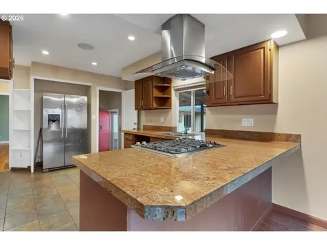 3330 SW 87th Avenue Portland OR 97225